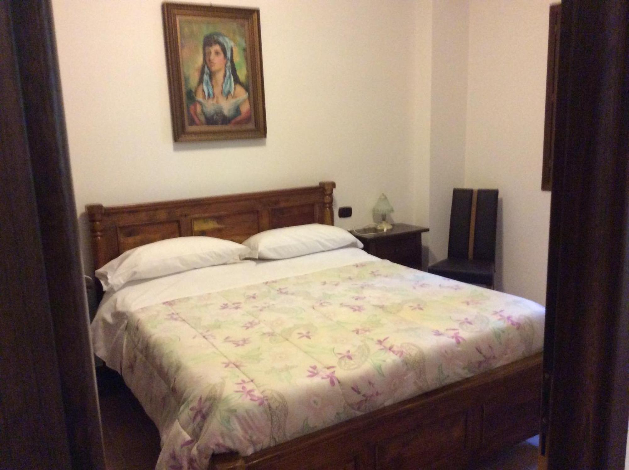 Hotel Il Feudo Dei Pierleoni Celano Zimmer foto